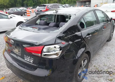 2018 Kia Forte Lx z USA, uszkodzony, nr VIN 3KPFL4A78JE225540